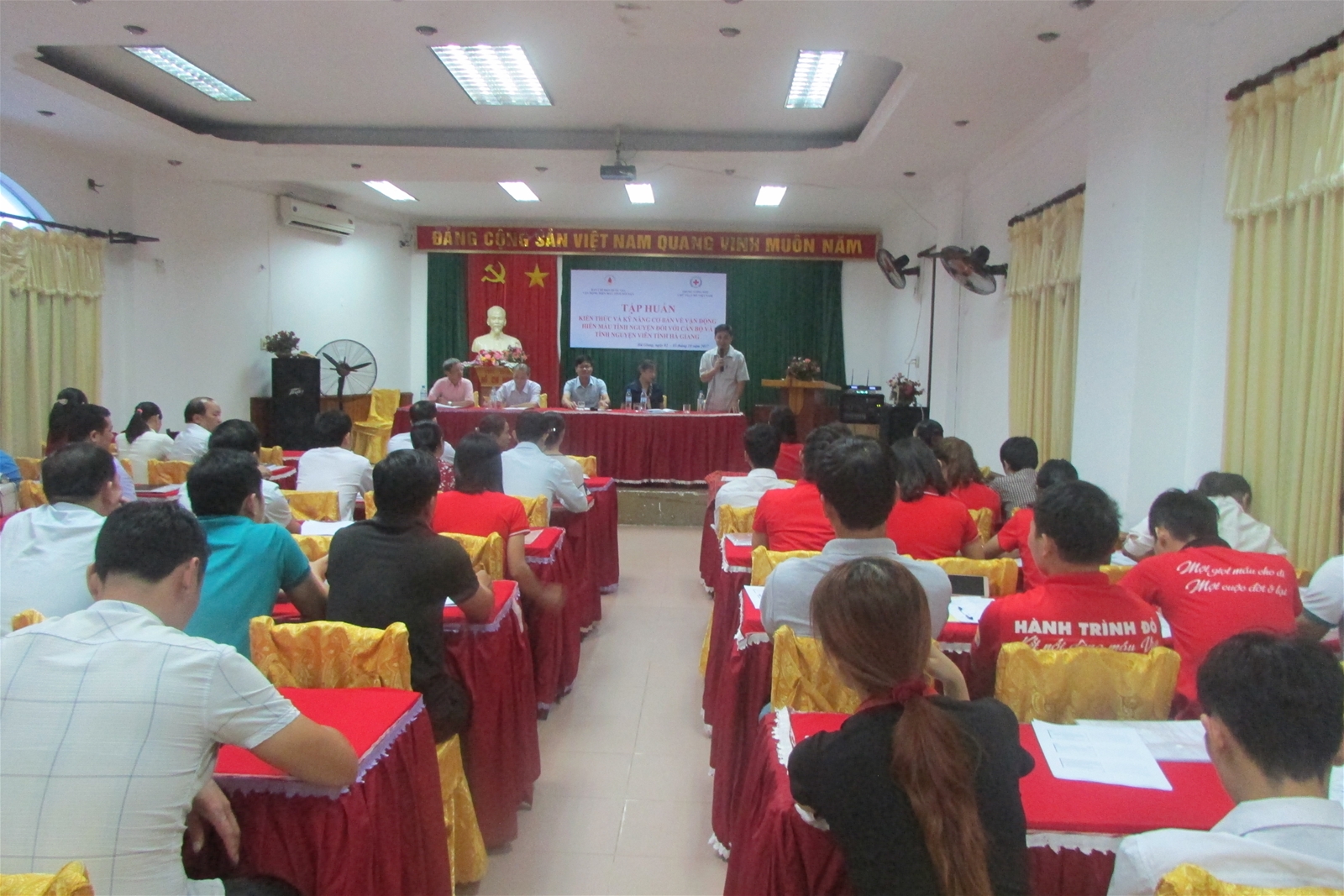 Tập huấn kiến thức và kỹ năng cơ bản về vận động hiến máu tình nguyện tỉnh Hà Giang