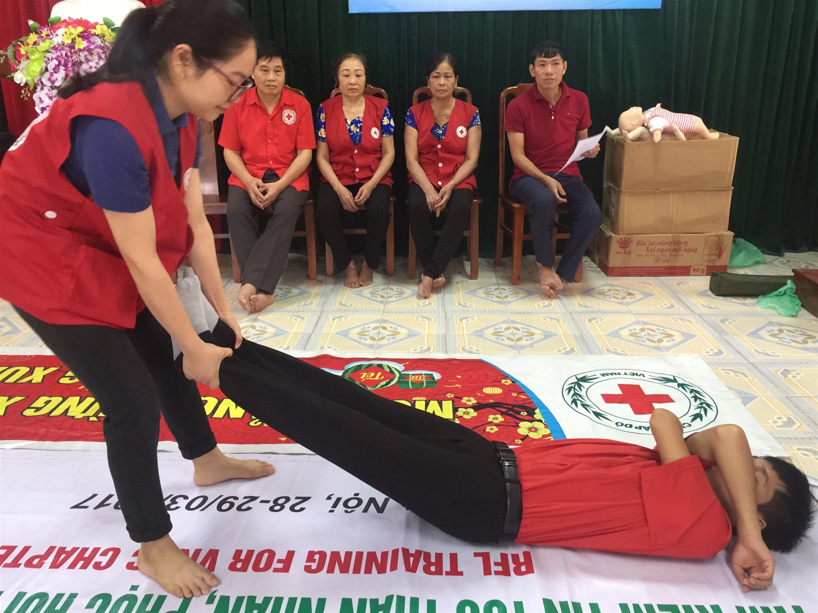 Huấn luyện sơ cấp cứu cho Hướng dẫn viên Chữ thập đỏ tại tỉnh Thái Nghuyên