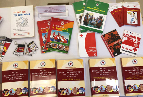 Hội thảo công bố chương trình và tài liệu huấn luyện sơ cấp cứu Chữ thập đỏ